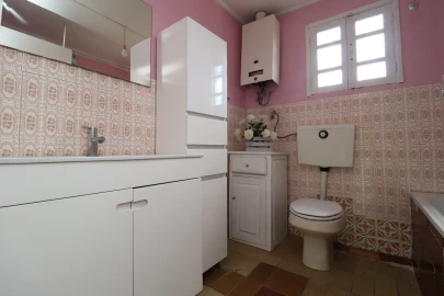 Moradia T3 para Venda em Santa Comba de Rossas