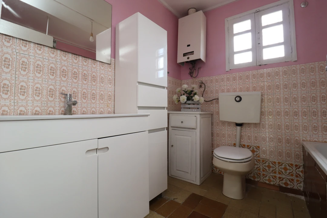 Moradia T3 para Venda em Santa Comba de Rossas Foto 16