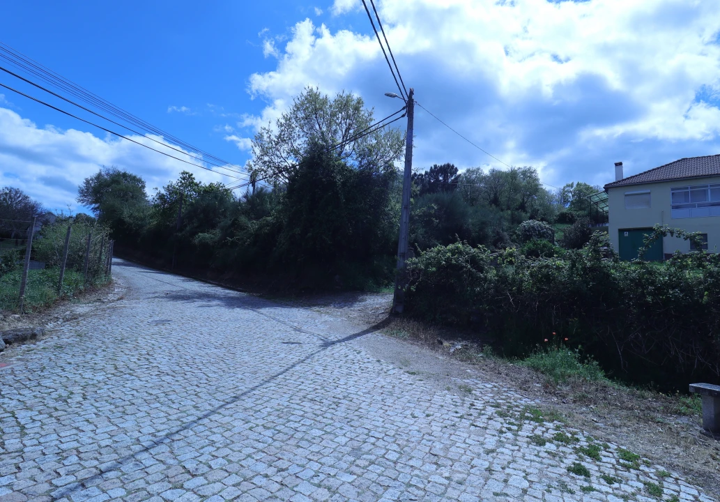 Moradia T3 para Venda em Santa Comba de Rossas Foto 22