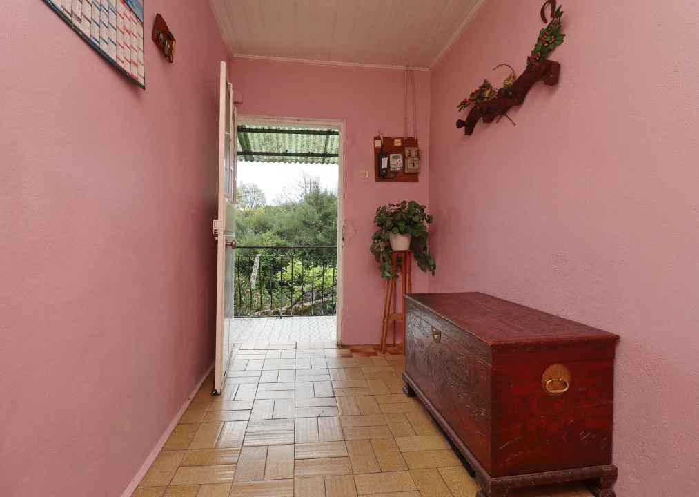 Moradia T3 para Venda em Santa Comba de Rossas Foto 17