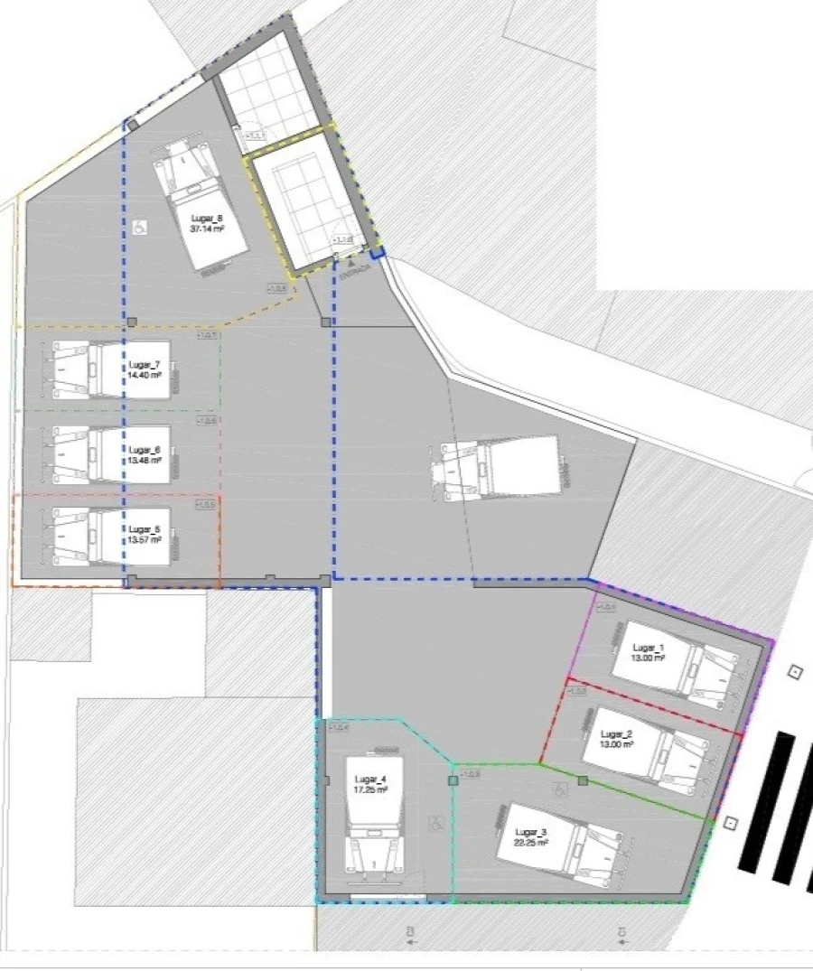Apartamento T1 para Venda em Sé, Santa Maria e Meixedo Foto 10
