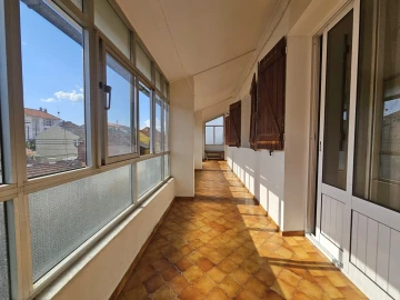 Moradia T10 para Venda em Sé, Santa Maria e Meixedo