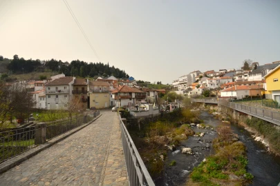Moradia T5 para Venda em Sé, Santa Maria e Meixedo