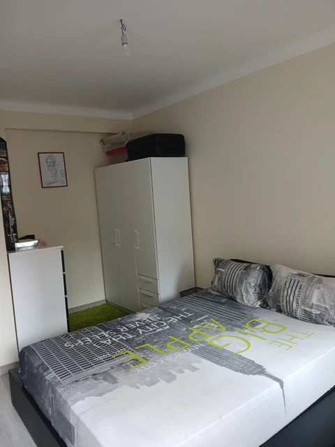 Apartamento T2 para Venda em Sé, Santa Maria e Meixedo