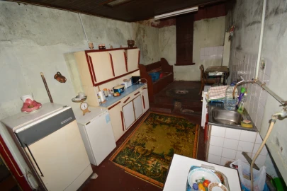 Moradia T0 para Venda em Sé, Santa Maria e Meixedo