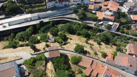 Moradia T0 para Venda em Sé, Santa Maria e Meixedo