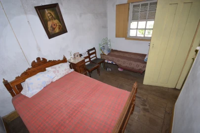 Moradia T0 para Venda em Sé, Santa Maria e Meixedo