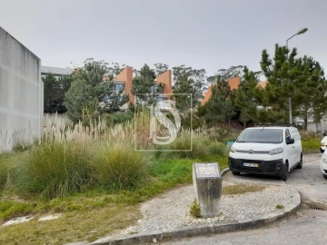 Terreno para Venda em Tavarede