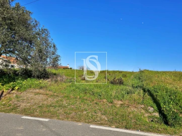 Terreno para Venda em Alqueidão