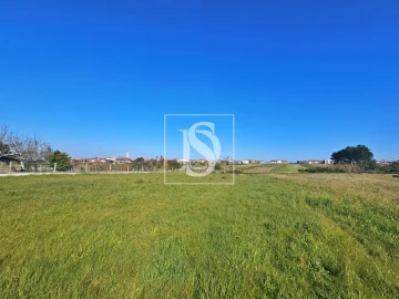 Terreno para Venda em Alqueidão