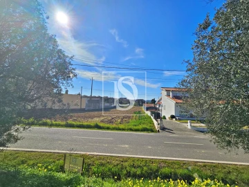 Terreno para Venda em Alqueidão