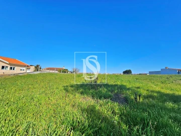 Terreno para Venda em Alqueidão