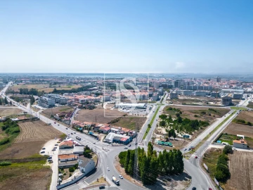 Moradia T5 para Venda em Esgueira