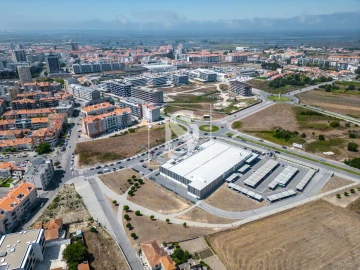 Moradia T5 para Venda em Esgueira