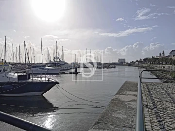 Loja para Venda em Buarcos