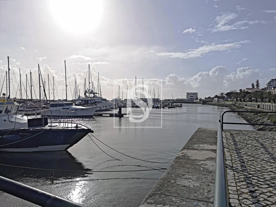 Loja para Venda em Buarcos Foto 11