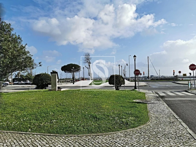 Loja para Venda em Buarcos Foto 13