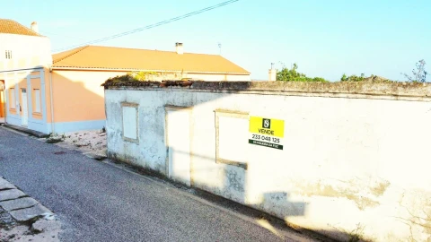 Terreno para Venda em Alqueidão