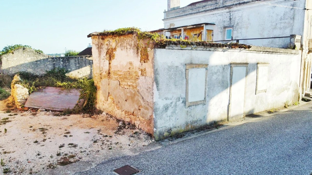 Terreno para Venda em Alqueidão Foto 22