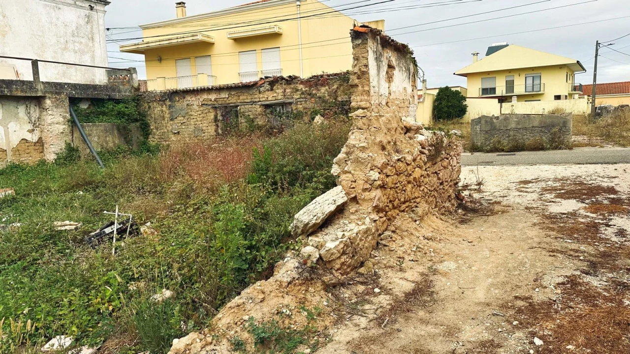 Terreno para Venda em Alqueidão Foto 9