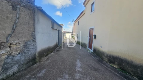 Moradia T1 para Venda em Ereira