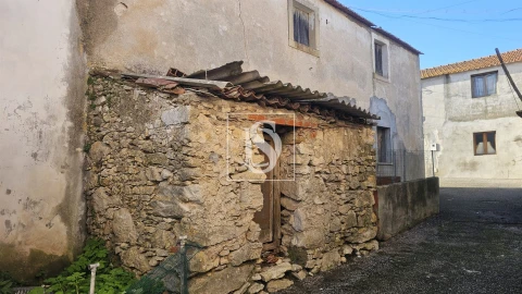 Moradia T1 para Venda em Ereira