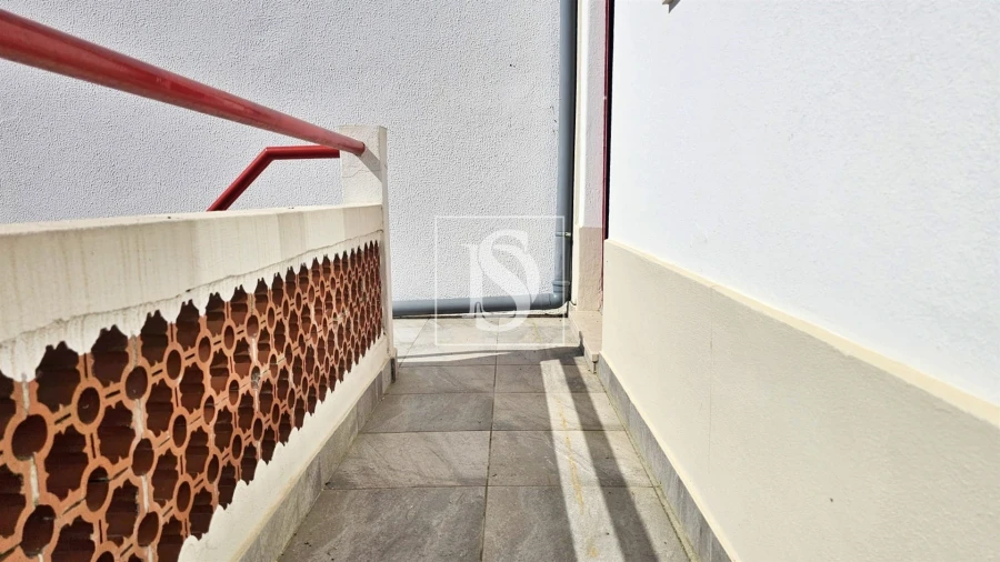 Moradia T2 para Venda em Ereira Foto 5