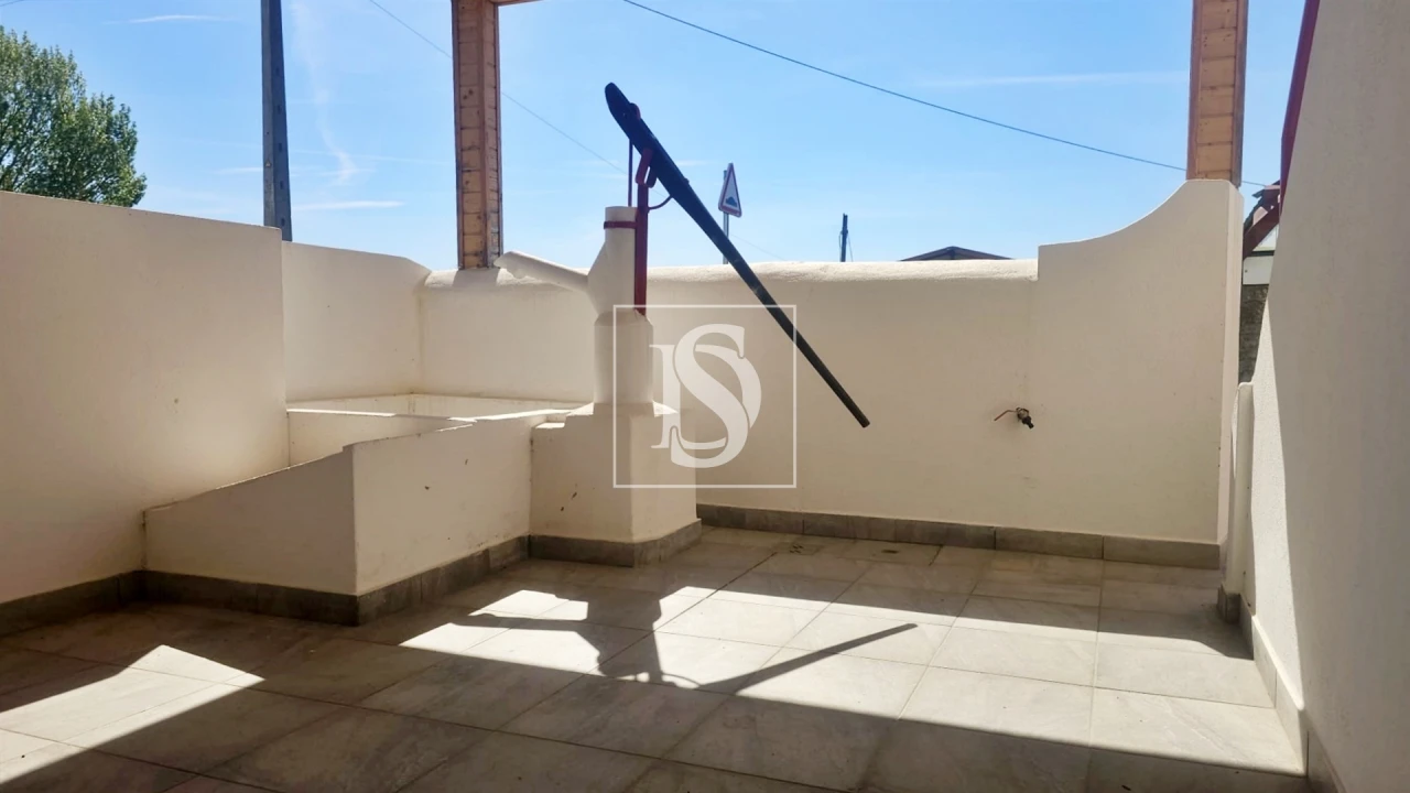 Moradia T2 para Venda em Ereira Foto 29