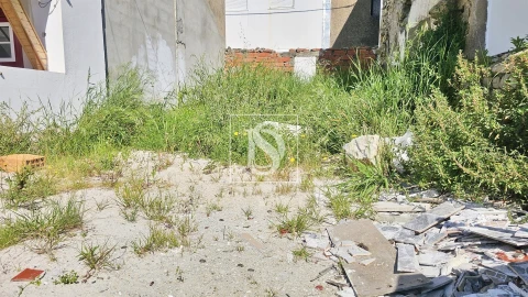 Terreno para Venda em Ereira