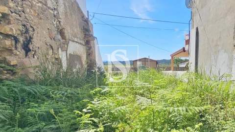 Terreno para Venda em Ereira