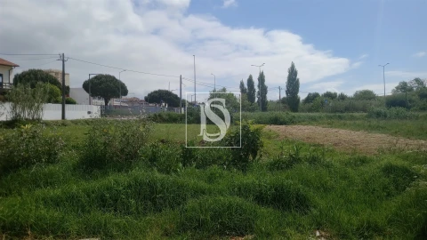 Terreno para Venda em Tavarede