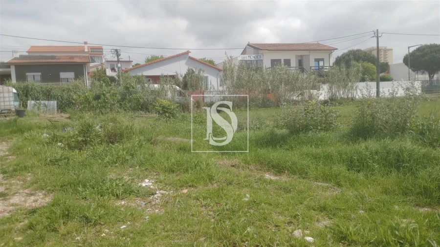 Terreno para Venda em Tavarede Foto 4