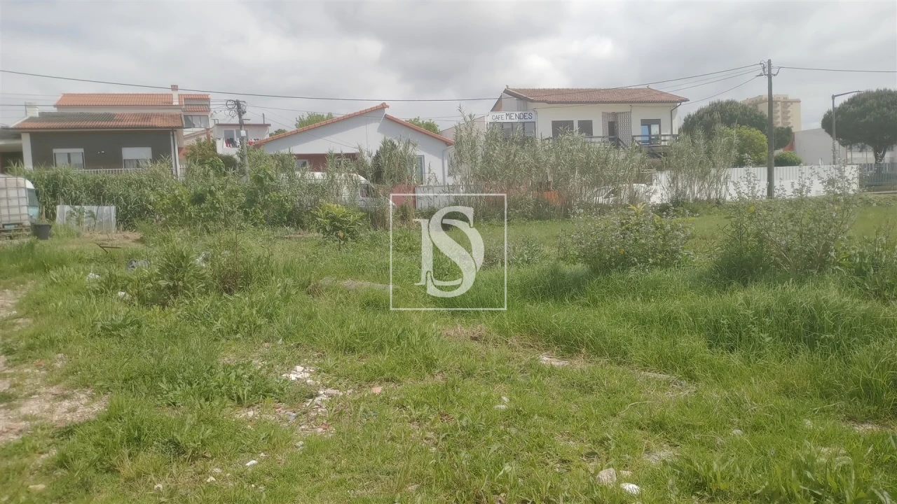 Terreno para Venda em Tavarede Foto 4