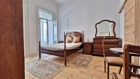 Moradia T8 para Venda em Buarcos