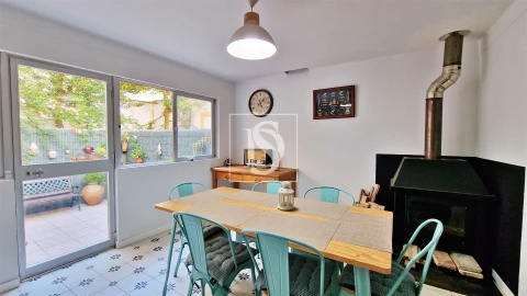 Moradia T8 para Venda em Buarcos