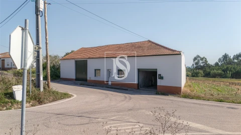 Moradia T3 para Venda em Alqueidão