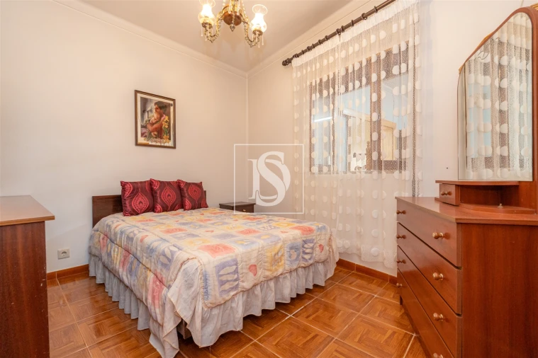 Moradia T3 para Venda em Alqueidão Foto 14