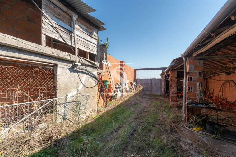 Moradia T3 para Venda em Alqueidão Foto 47