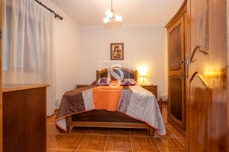 Moradia T3 para Venda em Alqueidão Foto 15