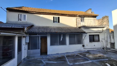 Prédio para Venda em Buarcos