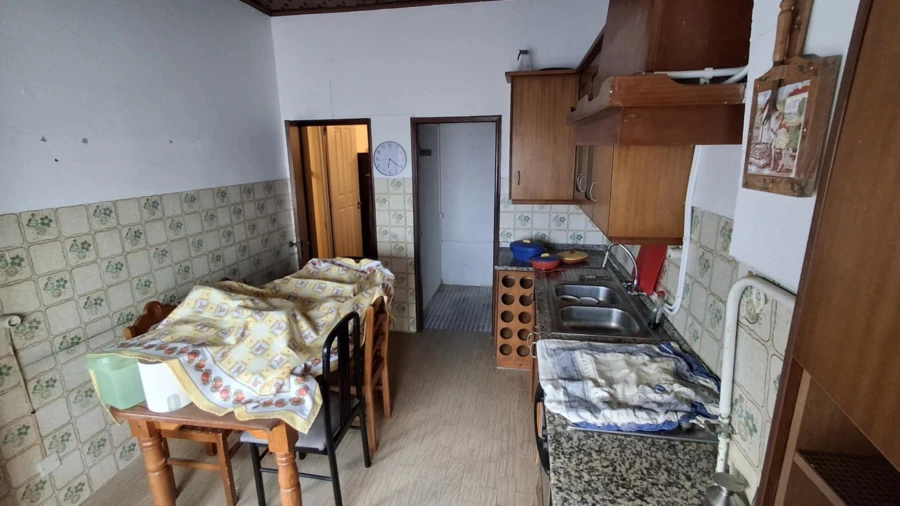 Prédio para Venda em Buarcos Foto 72