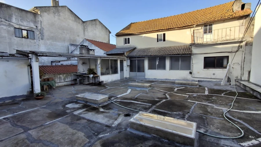 Prédio para Venda em Buarcos Foto 77