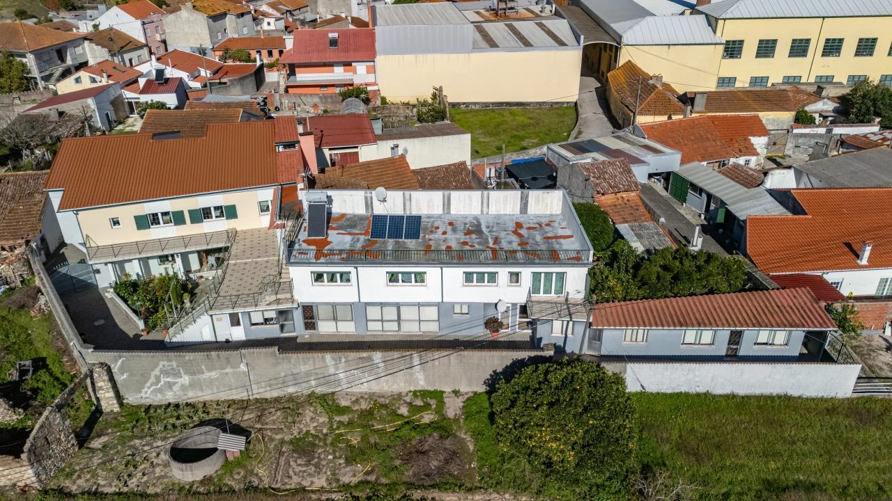 Moradia T7 para Venda em Alqueidão Foto 20