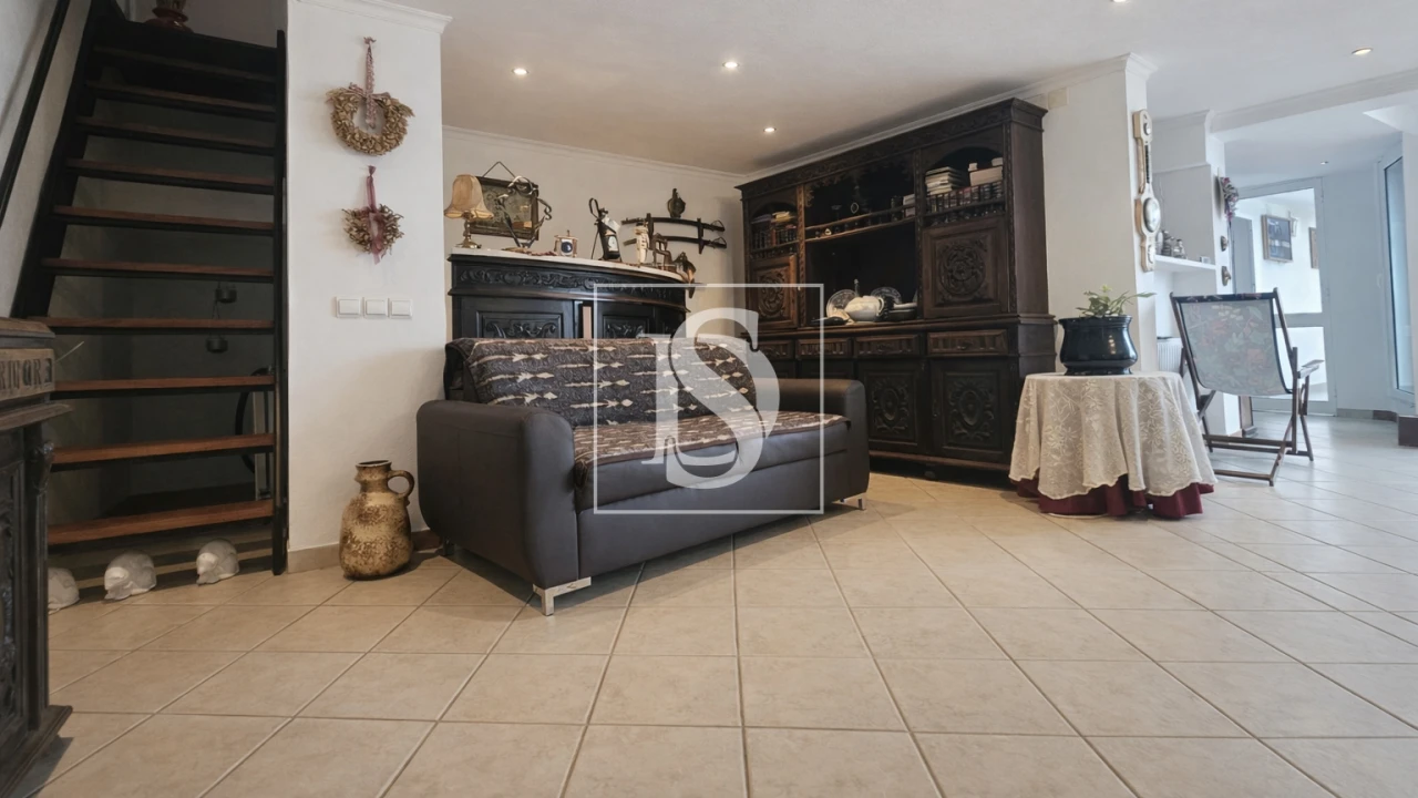 Moradia T7 para Venda em Alqueidão Foto 70