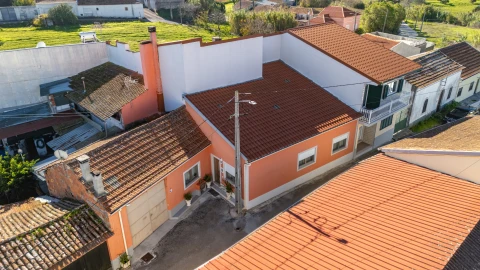 Moradia T7 para Venda em Alqueidão