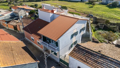 Moradia T7 para Venda em Alqueidão