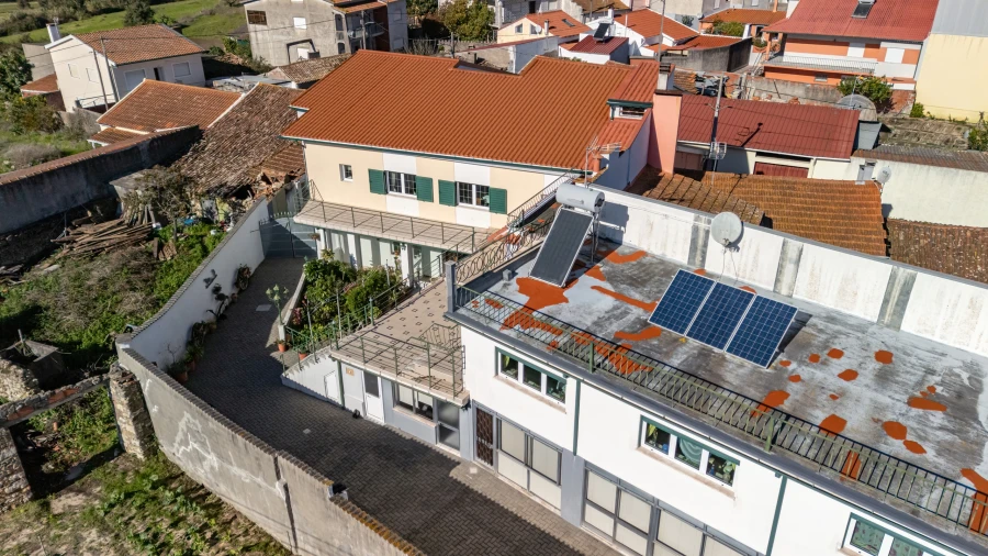 Moradia T7 para Venda em Alqueidão Foto 21