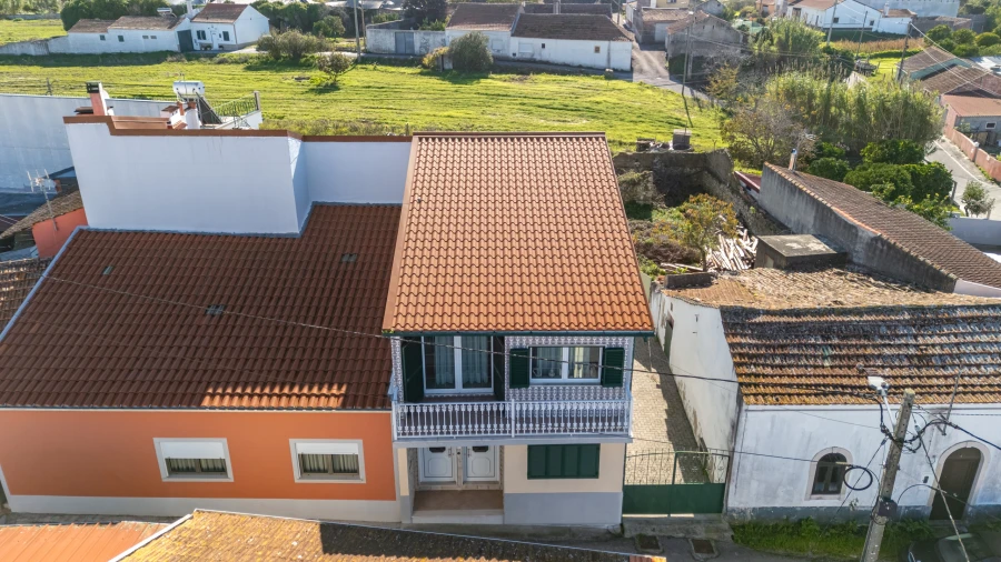 Moradia T7 para Venda em Alqueidão Foto 4