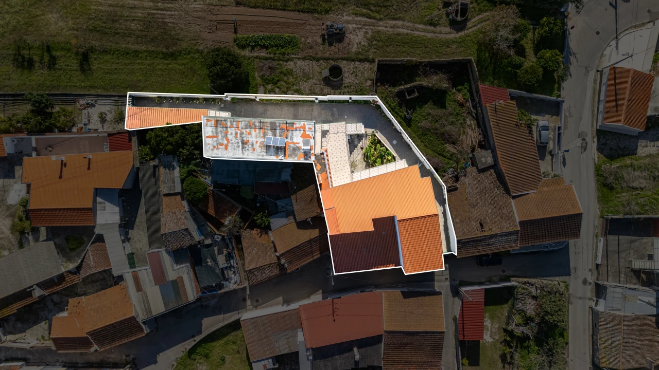 Moradia T7 para Venda em Alqueidão Foto 1