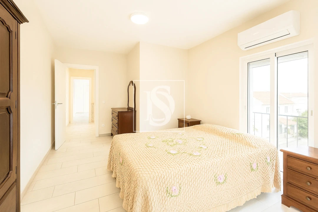 Moradia T3 para Venda em São Pedro Foto 6